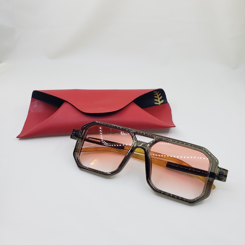 Pink Pilot Sunglasses & Latex Case